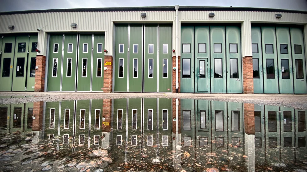 Räddningsstationen i Åtvidaberg har sedan måndagen varit utan höjdfordon. Enligt Räddningstjänsten Östra Götaland beror det på att fordonet tagits ur drift på grund av reparation. 