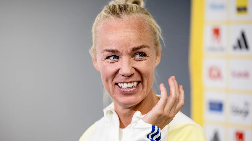 Caroline Seger under torsdagens pressträff på Sveriges VM-bas i utkanterna av Wellington, Nya Zeeland.
