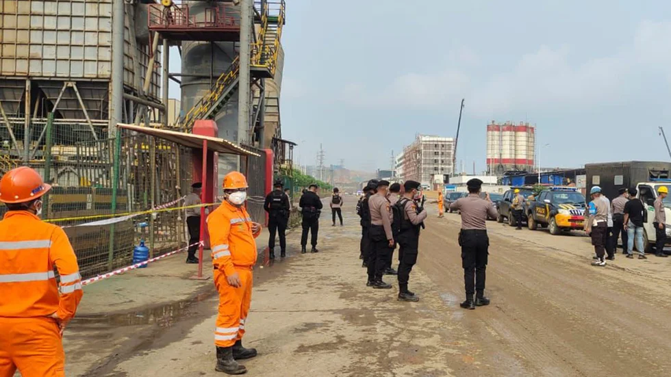 18 personer har dött i en explosion på en kinesiskägd nickelfabrik i Indonesien.