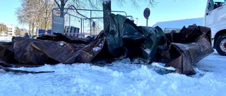 TV: Se taket forslas bort i bitar