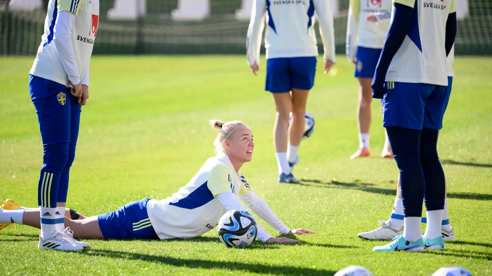 Caroline Seger under söndagens träning, hennes näst sista i landslaget, inför Nations League-matchen mot Spanien i Málaga på tisdag.
