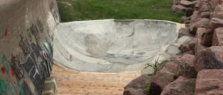 Svartbyggd ramp måste tas bort