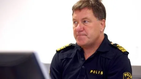 Ägarens ansvar. Enligt Magnus Frank vid polisen kan hundägaren, som har ansvaret, få ett föreläggande.arkivfoto: tobias wallström