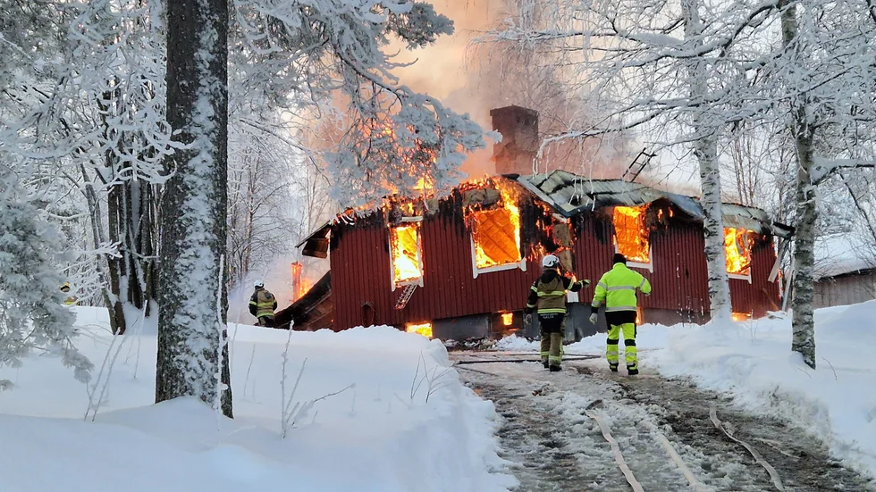 Den villa i Morjärv som började brinna på nyårsafton gick inte att rädda. 