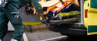 Skottsäker väst för ambulanspersonal i Uppsala