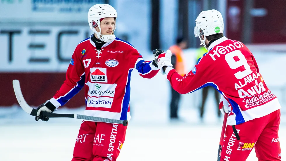 Johan Sundqvist satte spiken i kistan när Kalix Bandy tog sin första seger för säsongen. 