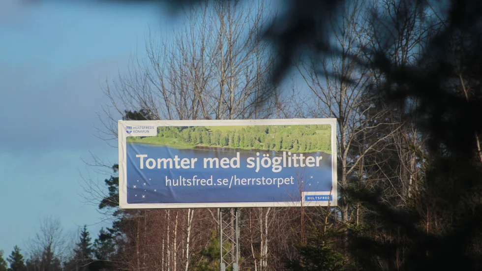Herrstorpet blir kommunens nästa sjönära bostadsområde. Så här långt har 19 tingat en tomt. Huvuddelen av de intresserade är från Hultsfred, en från annan ort i kommunen och två från andra kommuner.