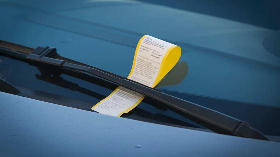 Under det gångna året var årets junimånad den tidpunkt då flest antal parkeringsböter utfärdades. Vissa månader skiljer sig siffrorna markant.