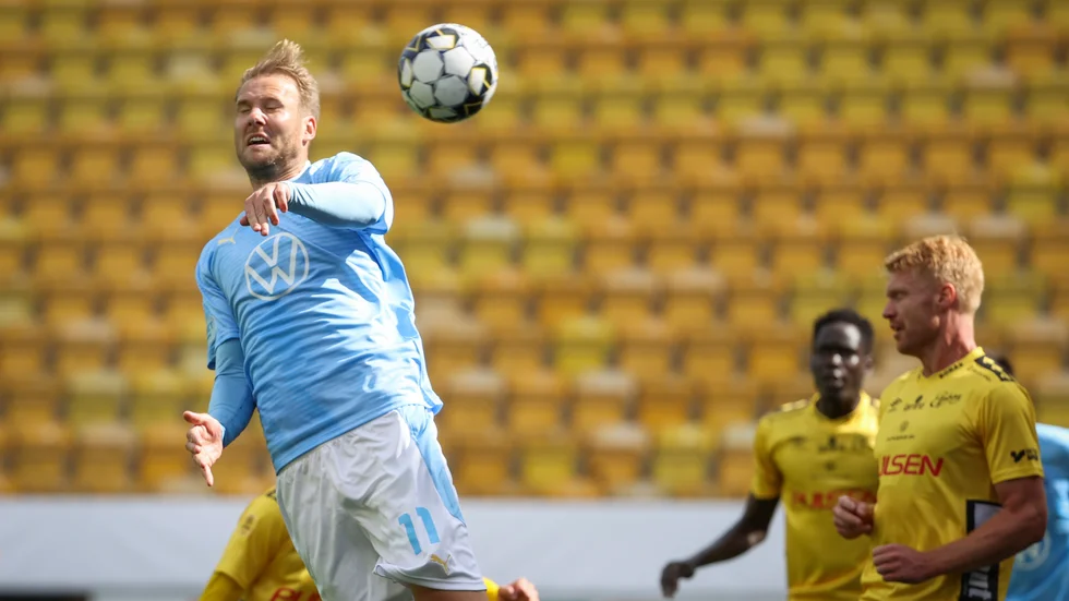 Ola Toivonen gör sin första match från start i Malmö sedan 2008.