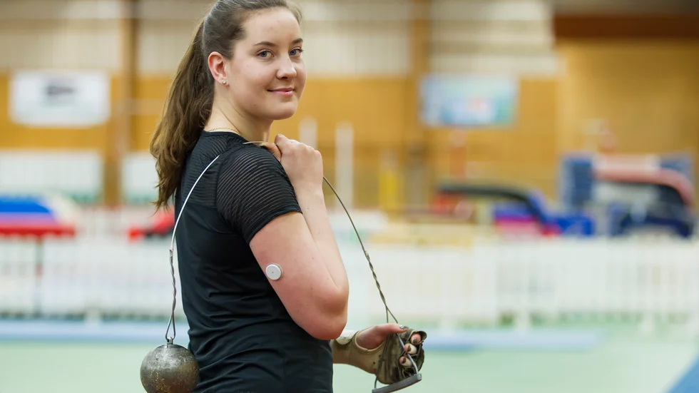 Sara Forssell vann söndagens släggtävling överlägset och nu så ska hon ner till Portugal om två veckor för att tävla mot internationellt toppmotstånd. 