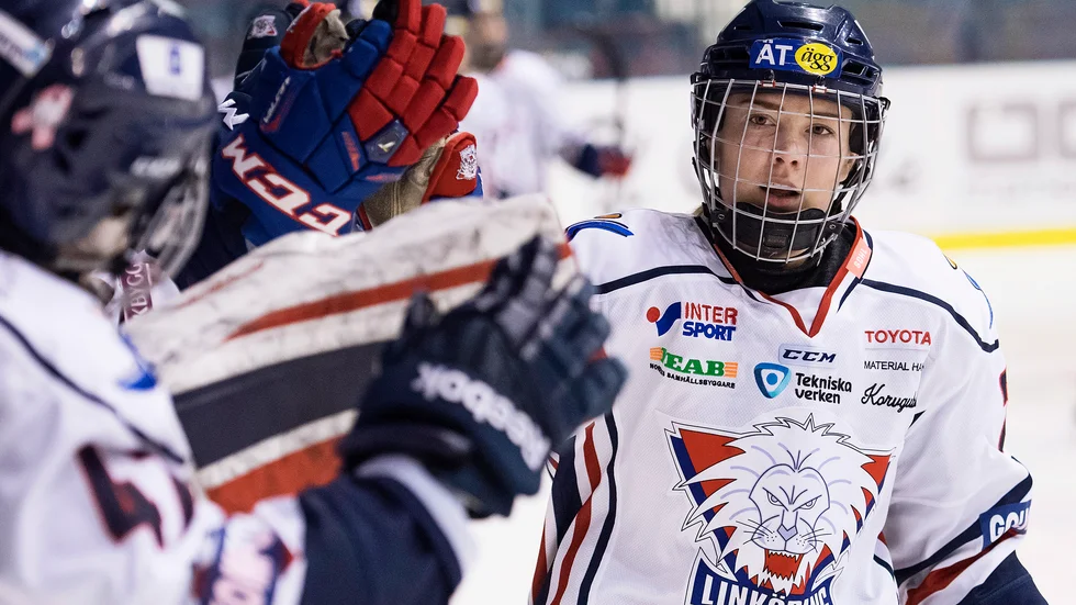 Madelen Haug Hansen gjorde ett av LHC:s mål mot SDE. 