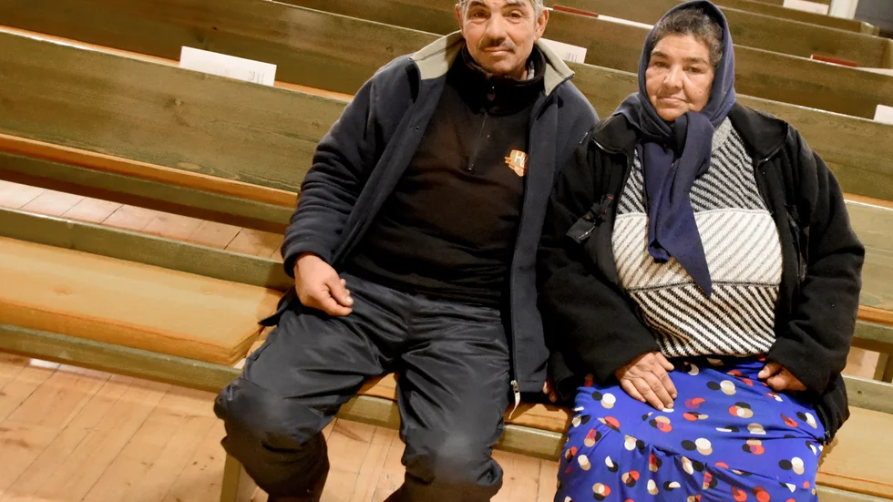 Paret Virgil Popoi och Liliana Alistar är två av de utsatta EU-medborgare som riskerar att bli utan tak över huvudet när härbärget stänger den 31 januari. 