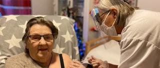 Elsa blev först att vaccineras på Gotland