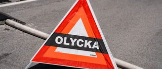 Man död i mopedolycka