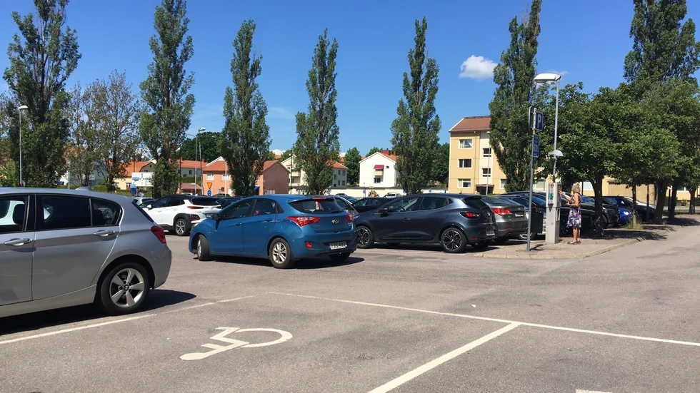 Parkeringen vid Buntmakaren blir fortsatt gratis på lördagar.