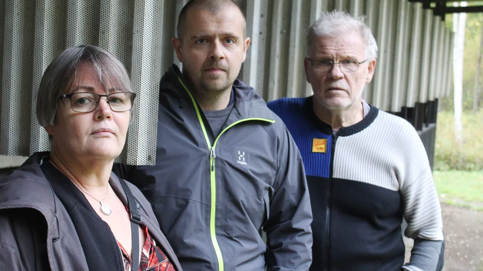 De är uppsagda från skjutbanorna. Anna Kuling, Jonas Viitanen och Sölve Pihl är osäkra över framtiden.