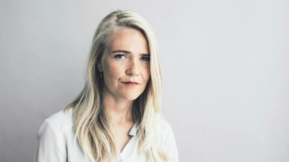 Kristín Eiríksdóttir (född 1981) är en isländsk poet och författare. "Elin, diverse" tilldelades 2017 Isländska litteraturpriset och nominerades 2019 till Nordiska rådets litteraturpris.
