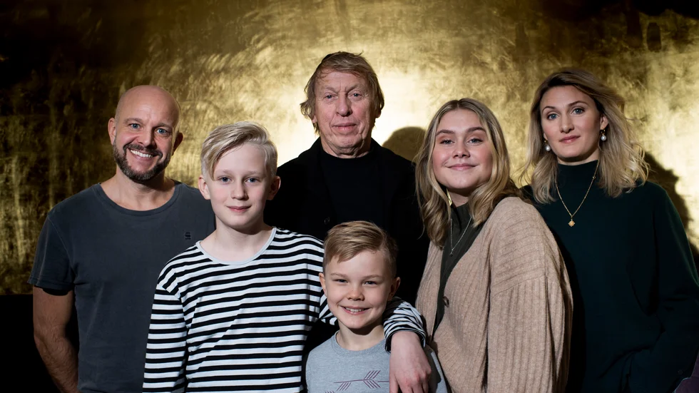 Från filmen "Sune – best man". Fredrik Hallgren, Elis Gerdt, Tomas von Brömssen, Baxter Renman, Tea Stjärne, Sissela Benn. Arkivbild.