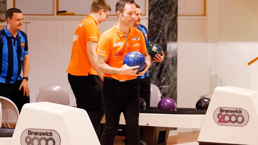 Arne Lundman slog bäst i Domino, men det hjälte inte eftersom det blev förlust i seriepremiären.