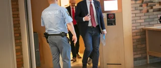 Dramatisk vändning: Pågående mordrättegång sköts upp