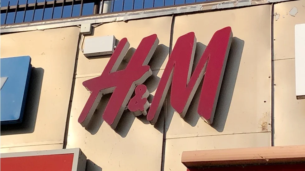 I början på nästa år stänger butiksjätten i Motala.