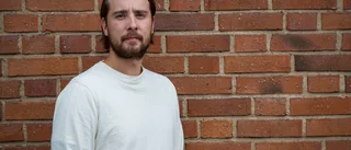 Den här säsongen är Hovlund med från start