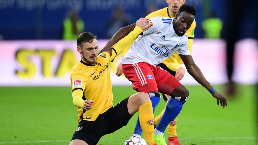 Linus Wahlqvist lämnar Dynamo Dresden efter att laget åkt ur 2.Bundesliga.