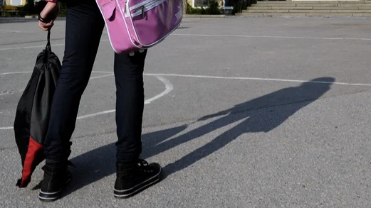Tingsrätten påpekar allvaret att 26-åringen blottade sig på en plats i Bureå där skolungdomar brukar passera.
