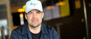 Föräldrarnas uppoffring gjorde honom till hockeystjärna: "Inte varit där jag är idag"