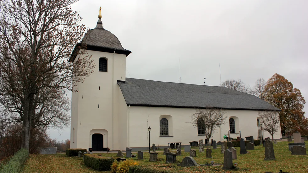 Länsstyrelsen ger klartecken till en renovering av Hallingebergs kyrka.