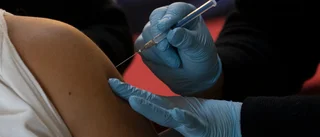 Läkare intensivvårdas efter covid-vaccin