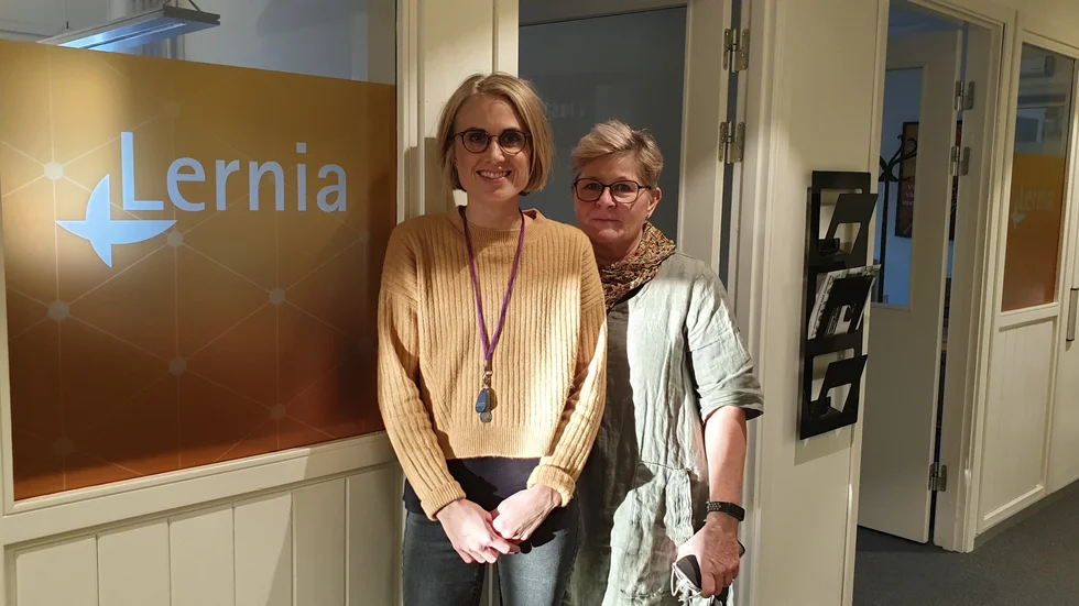 Lärarna Elin Eliasson Eriksson och Gunilla Björkman är glada över att fler söker till yrkehögskolan. 