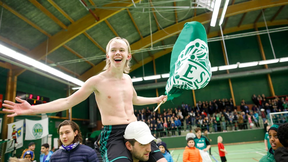 Willy Wickman var kung i Idrottshuset, åtminstone för en dag. Samma år som han vann Enacopia Cup debuterade han i ESK:s A-lag, då hade han inte hunnit fylla 16 år.
