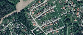 Nya ägare till villa i Råby, Bålsta – prislappen: 3 800 000 kronor