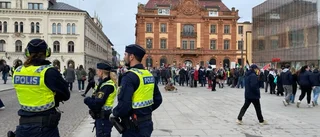Dubbla anmälningar efter tumultet