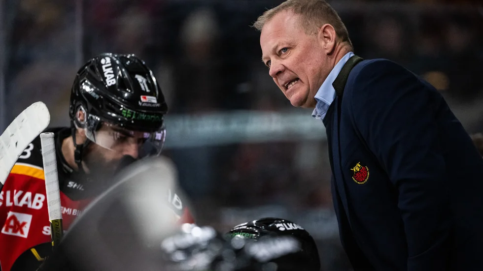 Henrik Stridh var av förklarliga skäl nöjd efter segern i den fjärde kvartsfinalen.