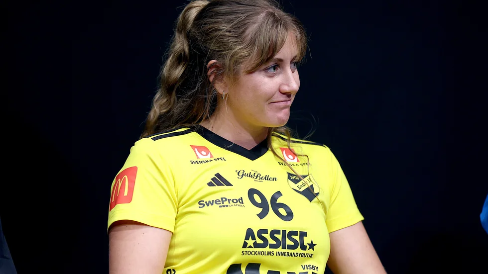 ”Just nu känner jag att det är lite mentalt, att vi inte riktigt litar på oss själva ännu”, säger Endre-kaptenen Chiara Gredig efter senaste förlusten. 