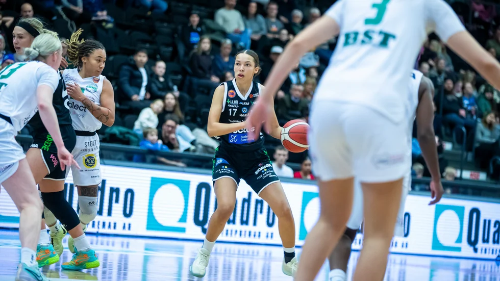 Klara Almroth smällde i sex treor mot Visby. En av de stora löftena i "the next generation" av Luleå basket.