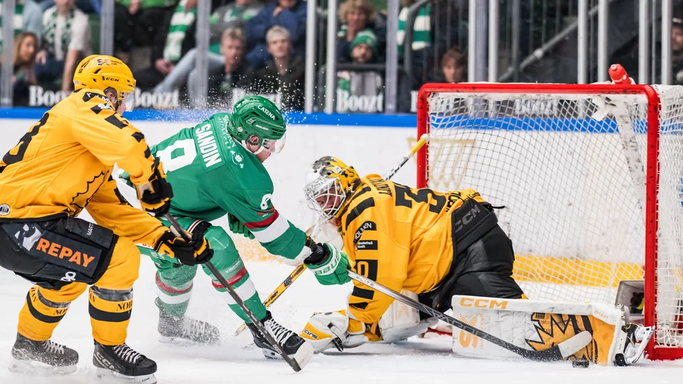 Gustaf Lindvall och Skellefteå AIK föll tungt efter en svag första period i Ängelholm.