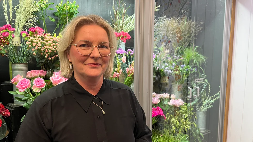Maria Karlsson ansvarar för buketterna till melodifestivalens första deltävling i Luleå på lördag
