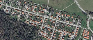 Huset på Furulundsgatan 38 i Visby har bytt ägare två gånger sedan 2023