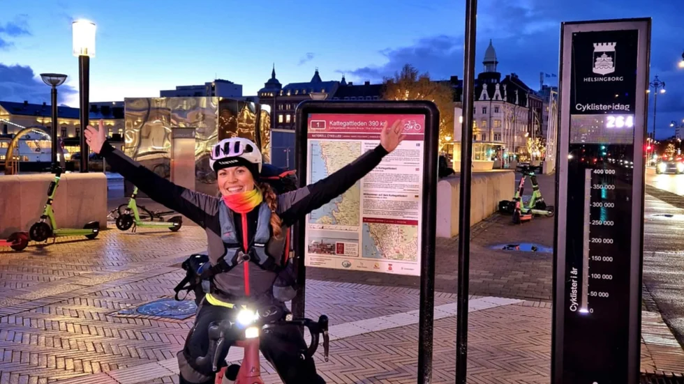 Marija Aurell började sin cykling här i Helsingborg. Sedan tog hon Kattegattleden norrut, till Halmstad och Göteborg. Mitt i blev det föreläsning.