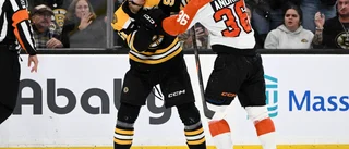 Emil Andrae i AHL-fight – kastade handskarna