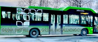 Varför är alla bilar och bussar så nedsmutsade i Boden?