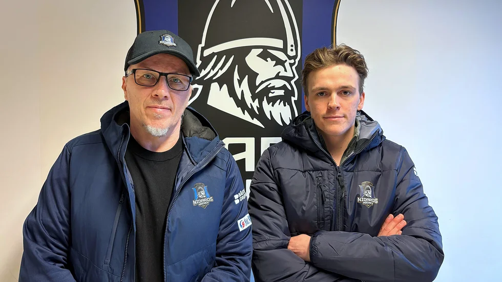 Far och son Wallson, Hans och Victor, är tränare tillsammans i norska Nidaros.