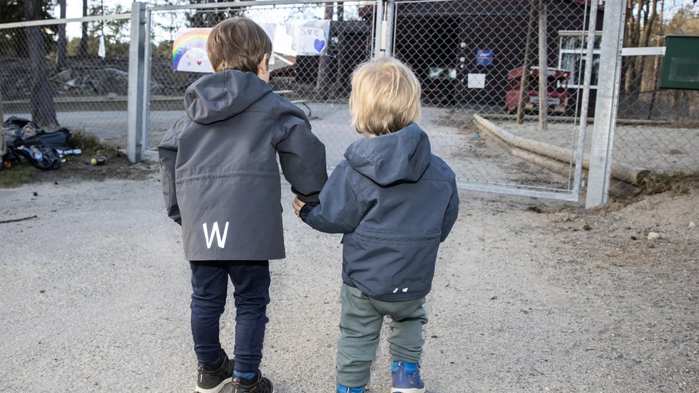 Pedagogernas ärliga och uppriktiga enkätsvar borde ge uppvaknande hos chefer, politiker och andra beslutsfattare. Kanske även hos föräldrarna, skriver en läsare.