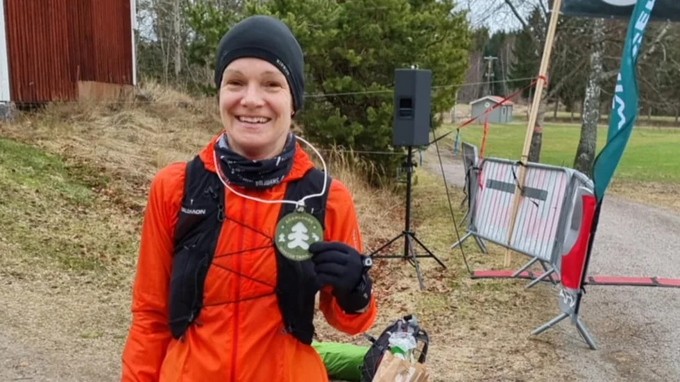 Nina Ellmark är jättenöjd efter att ha vunnit Sörmlands winter trail.