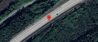 Stopp på E4 på grund av en singelolycka