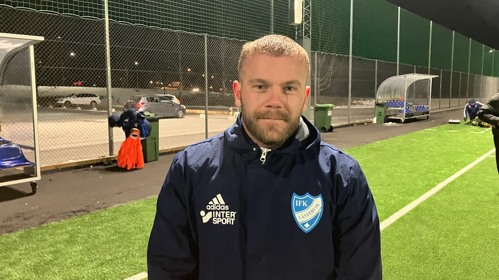 Jonathan Fält Öhr, förre detta VIF-spelaren, var en av målskyttarna i matchen mot Gullringens GoIF. Vänsterspringaren bidrog även med en assist.