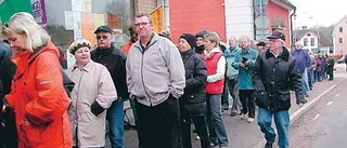 Man ur huse för "En bror för mycket"